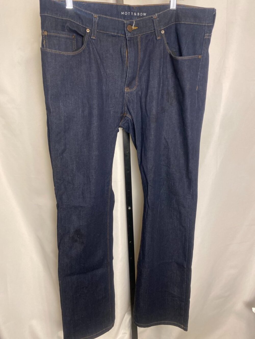 Mott & Bow Straight Jeans Mens 38x34 Dark Wash Stretch Denim Classic Fit